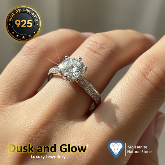 DUSK AND GLOW 1ct Moissanite Ring Wedding Engagement 925 Sterling Silver UK NEW1