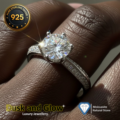 DUSK AND GLOW 1ct Moissanite Ring Wedding Engagement 925 Sterling Silver UK NEW2