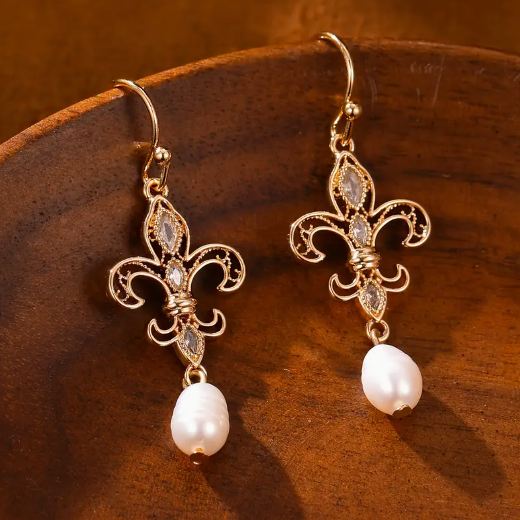 Vintage Bohemian Luxury Drop Earrings Freshwater Pearls 14K Gold Dipped UK NEW2